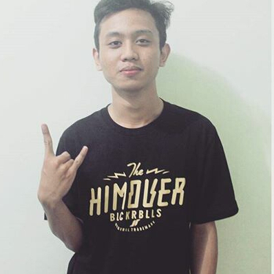 Himover Tshirt Reguler Fit StormFast Lengan Pendek Premium Hitam Combat SuperSoft 24s Gramasi 185
